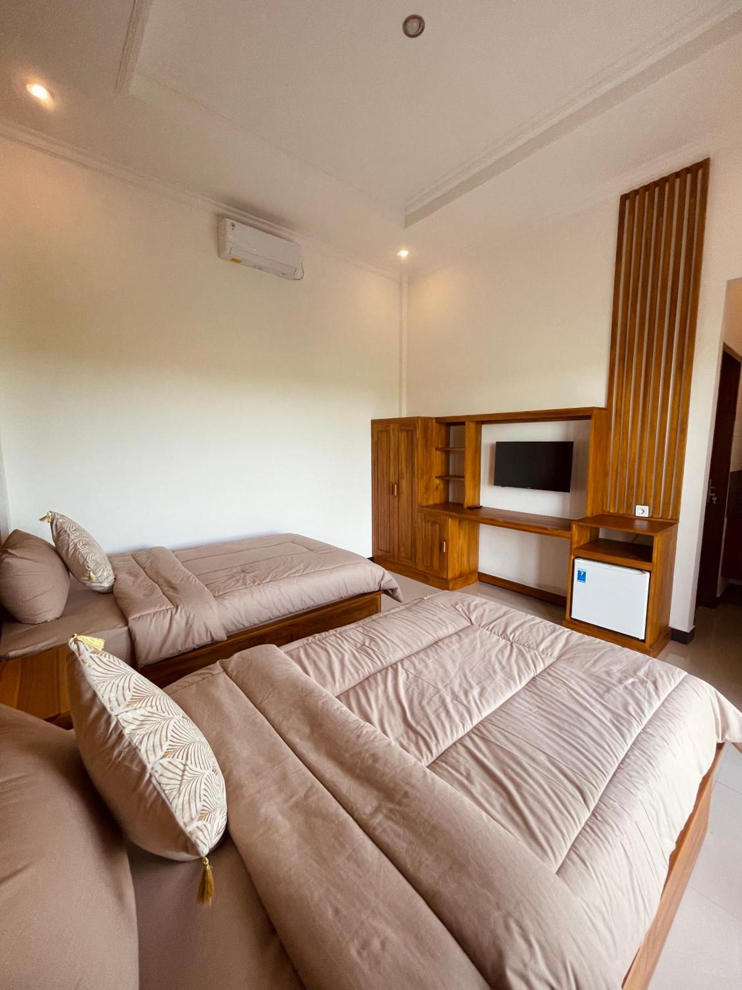 Surfers Villa Medewi Jembrana Exterior foto