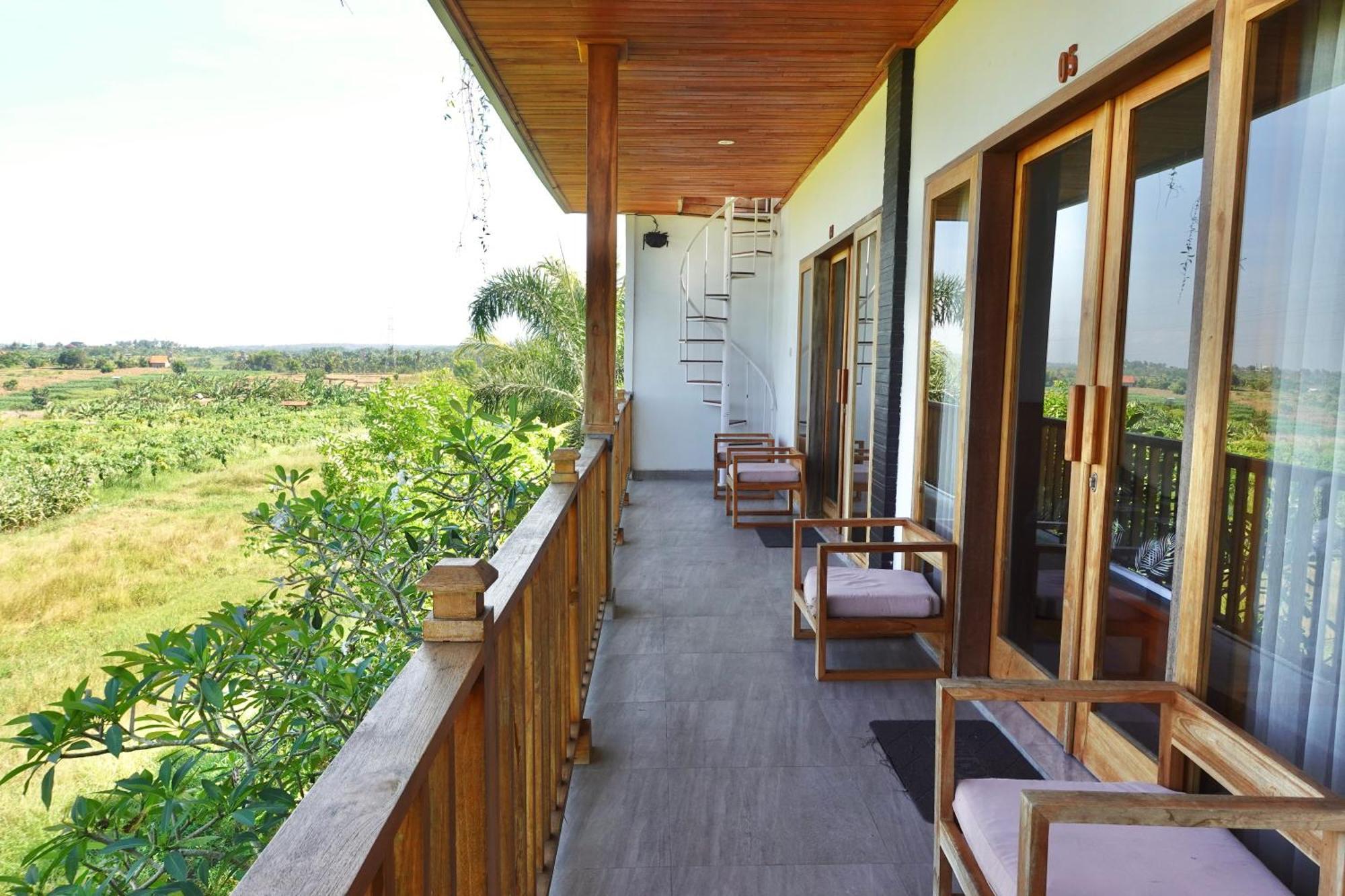 Surfers Villa Medewi Jembrana Exterior foto